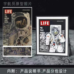 MORKMODEL 031005 To The Moon And Back 2188pcs